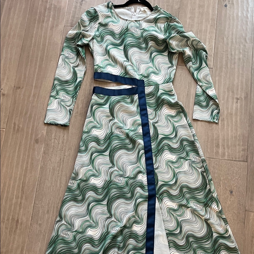 GHOSPELL green Wave-Print Long Sleeve Midi Dress